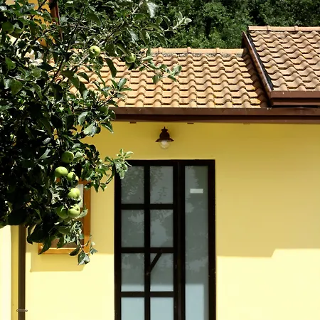 Sotto Il Colle Farmház Mora